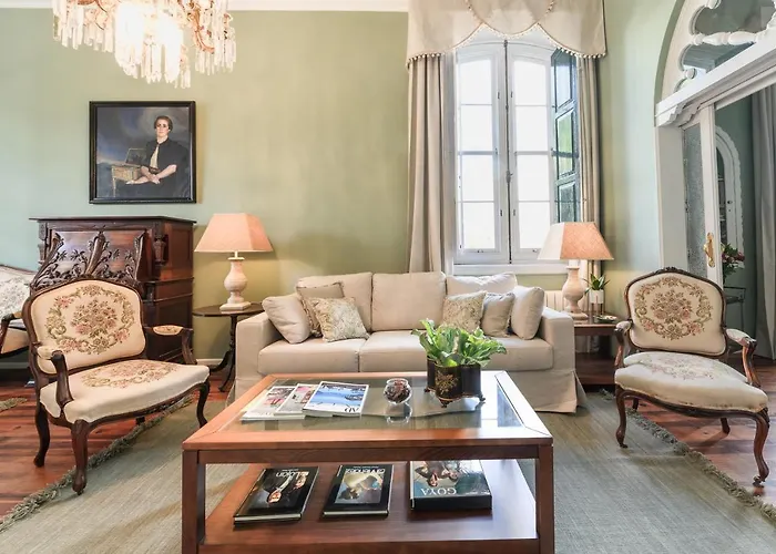 Casa Colonial En El Casco Histórico De Villa