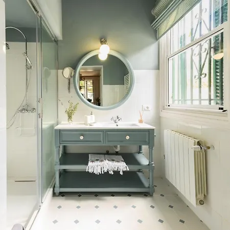 Vila Casa Colonial En El Casco Historico De *